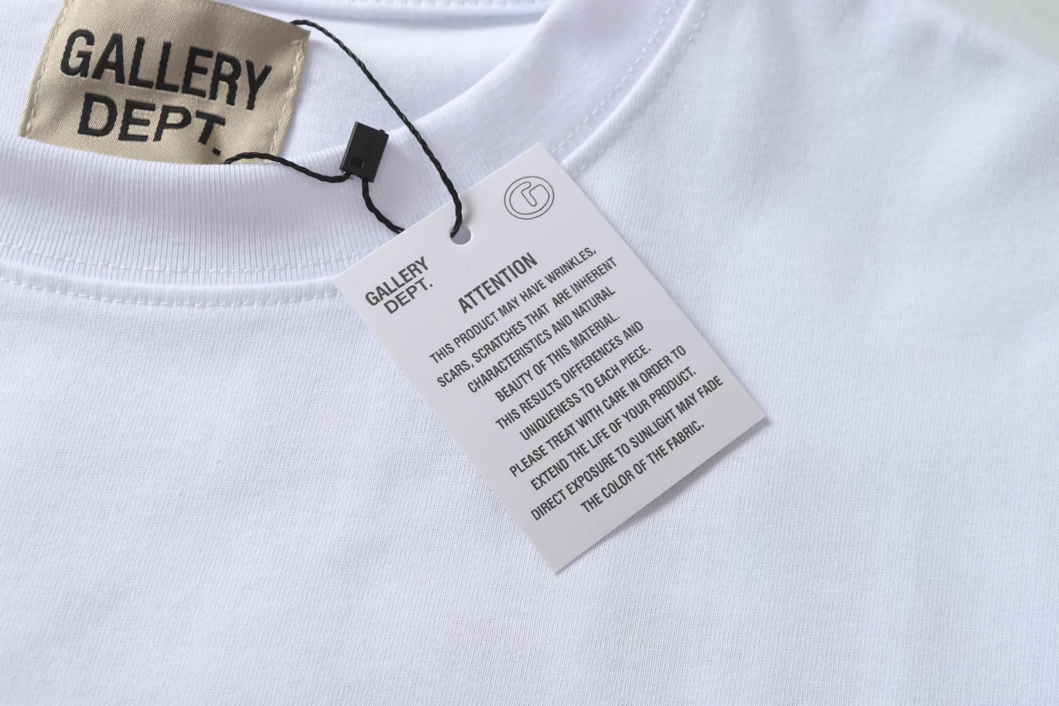 GALLERY.DEPT new summer short-sleeved model number: D3308P104 color: black white code number: S M L XL